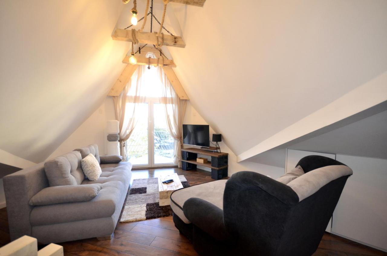 C L E A N&C O Z Y Apartmani Divčibare 외부 사진