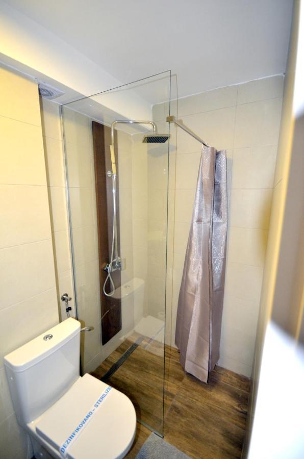 C L E A N&C O Z Y Apartmani Divčibare 외부 사진